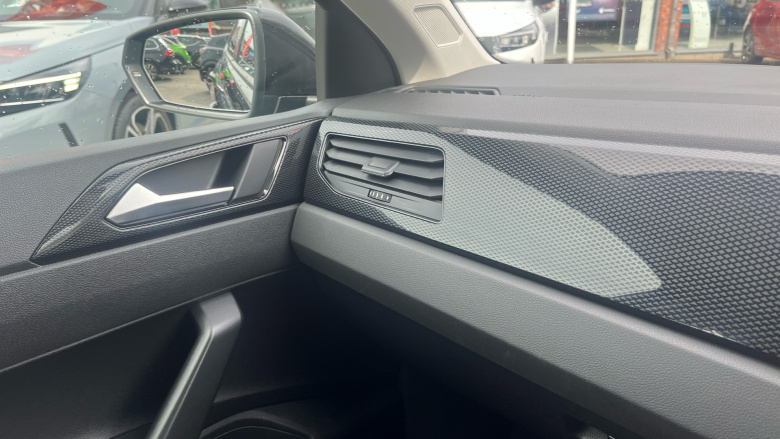 Volkswagen Polo 1.0 Life 5dr Petrol Hatchback